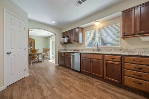 Kitchen - 1255 Root Rd, Modesto, CA 95357 photo 3 of 3