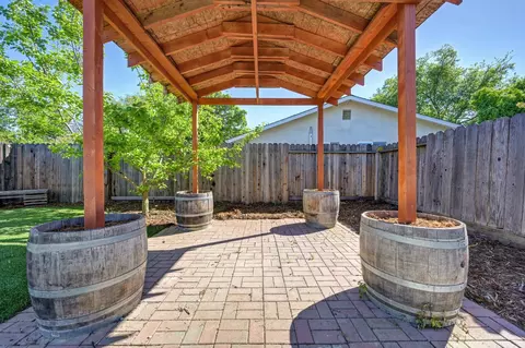 2806 Ganges Ave, Davis, CA 95616 photo 18