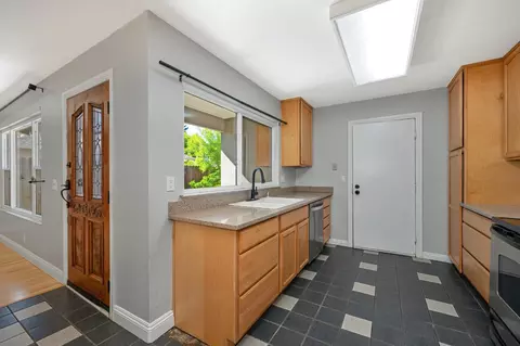 2806 Ganges Ave, Davis, CA 95616 photo 7