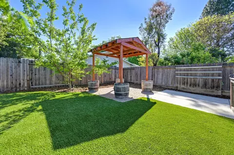2806 Ganges Ave, Davis, CA 95616 photo 21
