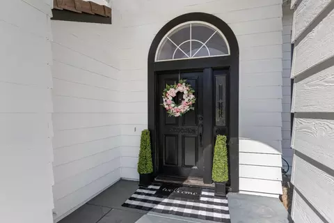 Entry Way - 2318 Heron Ct, Rocklin, CA 95765 photo 1 of 6