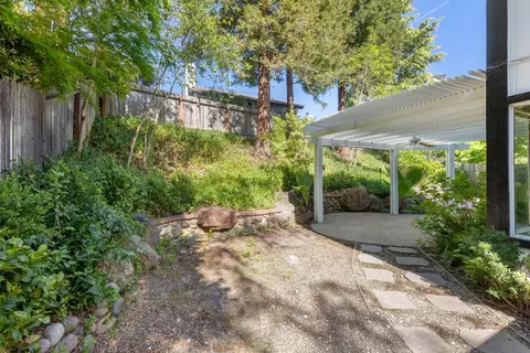 Exterior - 2318 Heron Ct, Rocklin, CA 95765 photo 14 of 16