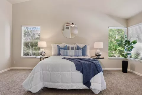 Bedroom - 2318 Heron Ct, Rocklin, CA 95765 photo 2 of 6