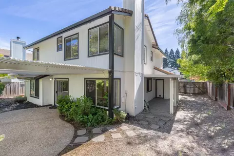 Exterior - 2318 Heron Ct, Rocklin, CA 95765 photo 9 of 16