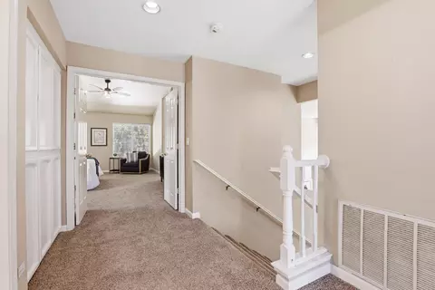 Entry Way - 2318 Heron Ct, Rocklin, CA 95765 photo 5 of 6