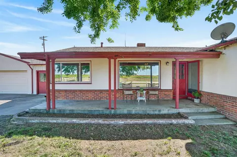 Exterior - 20362 N Ray Rd, Lodi, CA 95242 photo 3 of 9