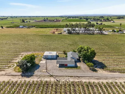 View/Area - 20362 N Ray Rd, Lodi, CA 95242 photo 3 of 7