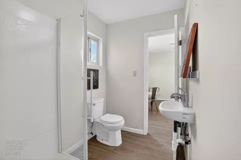 Bath - 20362 N Ray Rd, Lodi, CA 95242 photo 4 of 4