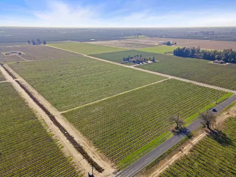 10400 E Harney Ln, Lodi, CA 95240 photo 13