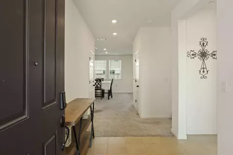 Entry Way - 1601 Redhaven Pl, Hughson, CA 95326 photo 1 of 6