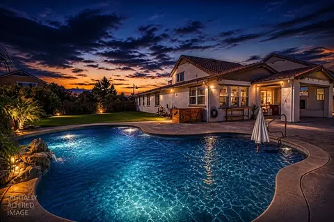 1391 Crystal Dr, Lathrop, CA 95330