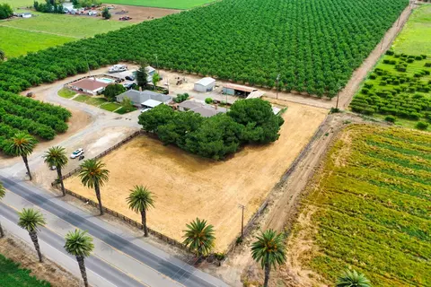 View/Area - 1248 E Las Palmas Ave, Patterson, CA 95363 photo 4 of 10
