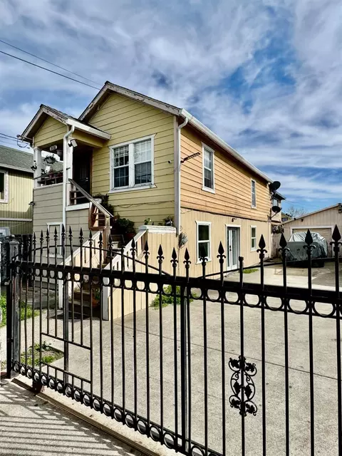 1252 84th Ave, Oakland, CA 94621