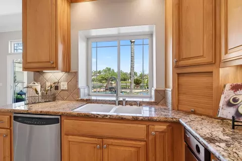Kitchen - 1501 Chalupa Pl, Davis, CA 95618 photo 7 of 7