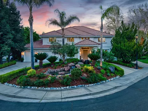 1501 Chalupa Pl, Davis, CA 95618