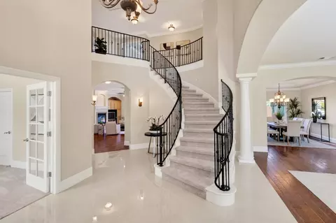 Entry Way - 1501 Chalupa Pl, Davis, CA 95618 photo 4 of 11