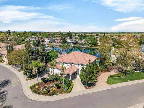 View/Area - 1501 Chalupa Pl, Davis, CA 95618 photo 2 of 6