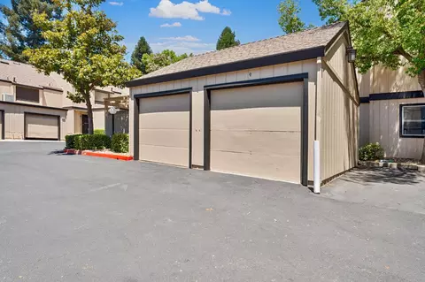Exterior - 9237 Madison Ave, Orangevale, CA 95662 photo 6 of 14