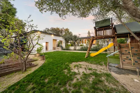 Exterior - 5570 Foothill Rd, Rocklin, CA 95677 photo 9 of 30
