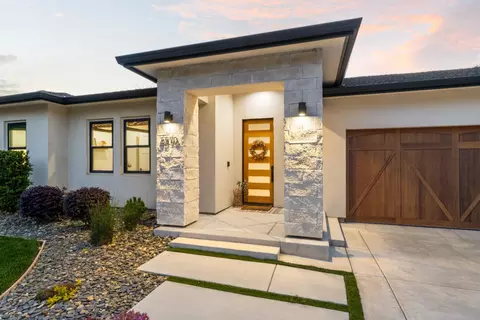 Exterior - 5570 Foothill Rd, Rocklin, CA 95677 photo 23 of 30