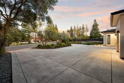 Exterior - 5570 Foothill Rd, Rocklin, CA 95677 photo 22 of 30