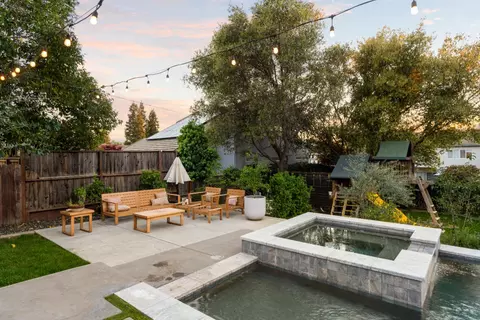 Exterior - 5570 Foothill Rd, Rocklin, CA 95677 photo 5 of 30