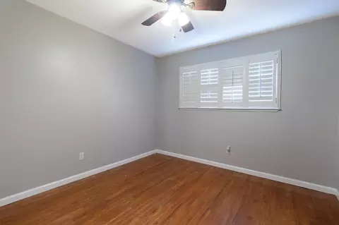 Bedroom - 1605 Pimlico Dr, Modesto, CA 95350 photo 2 of 7
