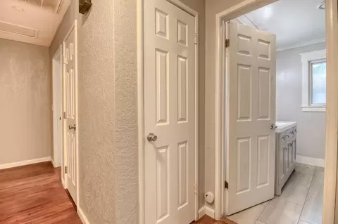 Entry Way - 1605 Pimlico Dr, Modesto, CA 95350 photo 2 of 2