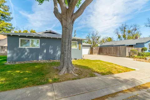 Exterior - 1605 Pimlico Dr, Modesto, CA 95350 photo 3 of 6