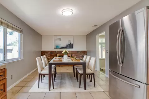 Dining - 1605 Pimlico Dr, Modesto, CA 95350 photo 1 of 2