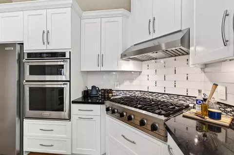 Kitchen - 1714 Arena Dr, Davis, CA 95618 photo 2 of 6