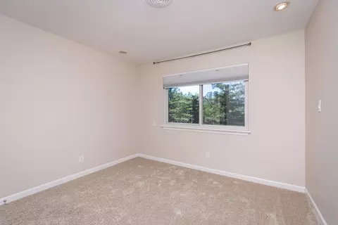 Bedroom - 8501 King Rd, Loomis, CA 95650 photo 4 of 7