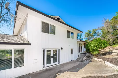 Exterior - 8501 King Rd, Loomis, CA 95650 photo 10 of 13