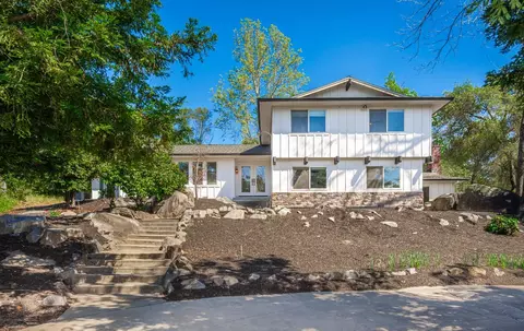 Exterior - 8501 King Rd, Loomis, CA 95650 photo 7 of 13