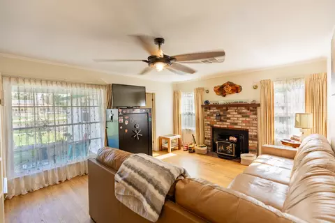 Other - 230 W 25th St, Merced, CA 95340 photo 2 of 4