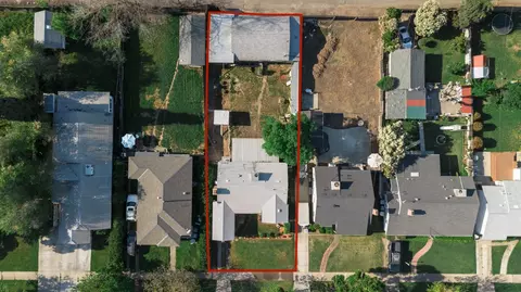 View/Area - 230 W 25th St, Merced, CA 95340 photo 1 of 2