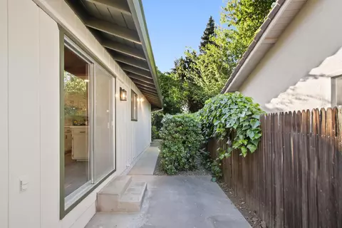 1013 Plum Ln, Davis, CA 95616 photo 42