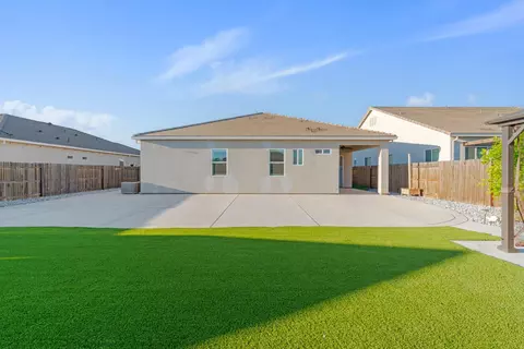 Exterior - 1282 Nascimento Ct, Manteca, CA 95337 photo 8 of 10