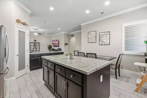 Kitchen - 1282 Nascimento Ct, Manteca, CA 95337 photo 3 of 5