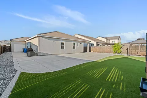 Exterior - 1282 Nascimento Ct, Manteca, CA 95337 photo 5 of 10
