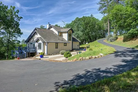3120 Verde Robles Ct, Camino, CA 95709