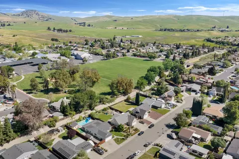 5612 Firestone Rd, Livermore, CA 94551 photo 56