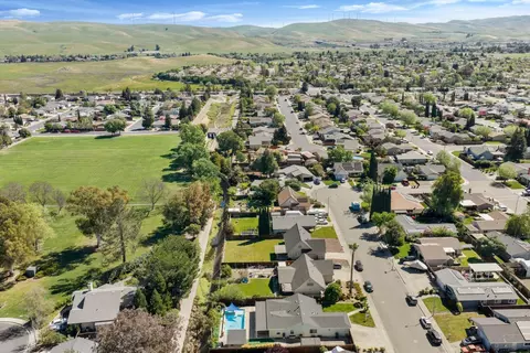 5612 Firestone Rd, Livermore, CA 94551 photo 55