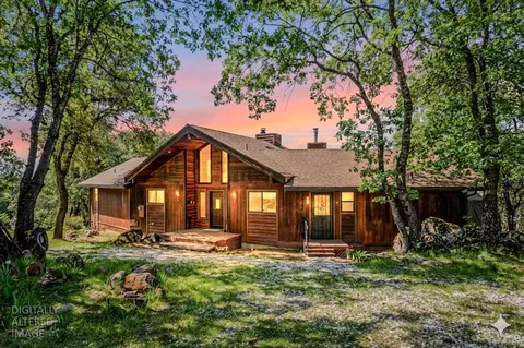 3120 Iron Mine Rd, Auburn, CA 95602