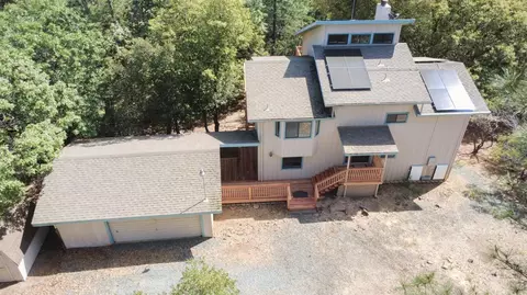 11570 Quail Ct, Pine Grove, CA 95665