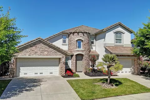 3733 Clubside Ln, Sacramento, CA 95835
