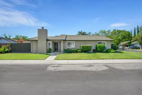 Exterior - 901 Wilma Dr, Modesto, CA 95351 photo 2 of 7