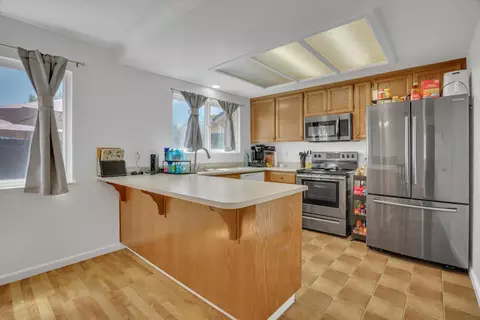 Kitchen - 901 Wilma Dr, Modesto, CA 95351 photo 1 of 3