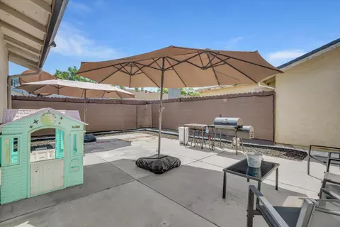 Exterior - 901 Wilma Dr, Modesto, CA 95351 photo 5 of 7