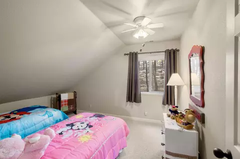 Bedroom - 758 Yuroc, Dorrington, CA 95223 photo 4 of 5
